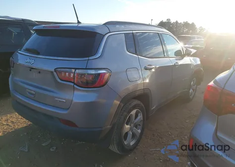 2018 Jeep Compass Latitude Fwd from USA, damaged, VIN 3C4NJCBB8JT241067